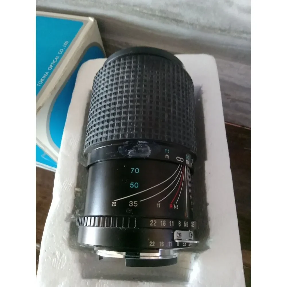 Tokina SMZ 305 35mm-105mm F-3.5-4.5 Camera Lens Filter Nikon F. AI. EL.FA.